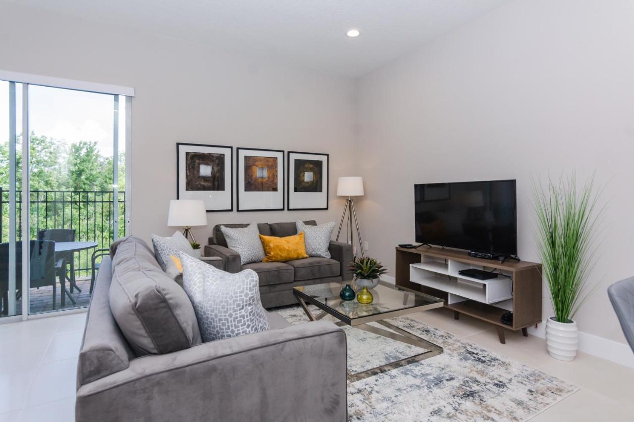 Magical Townhouse With Balcony At Summerville Orlando Su7528