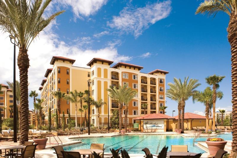 Floridays Orlando Two & Three Bed Williamsburg