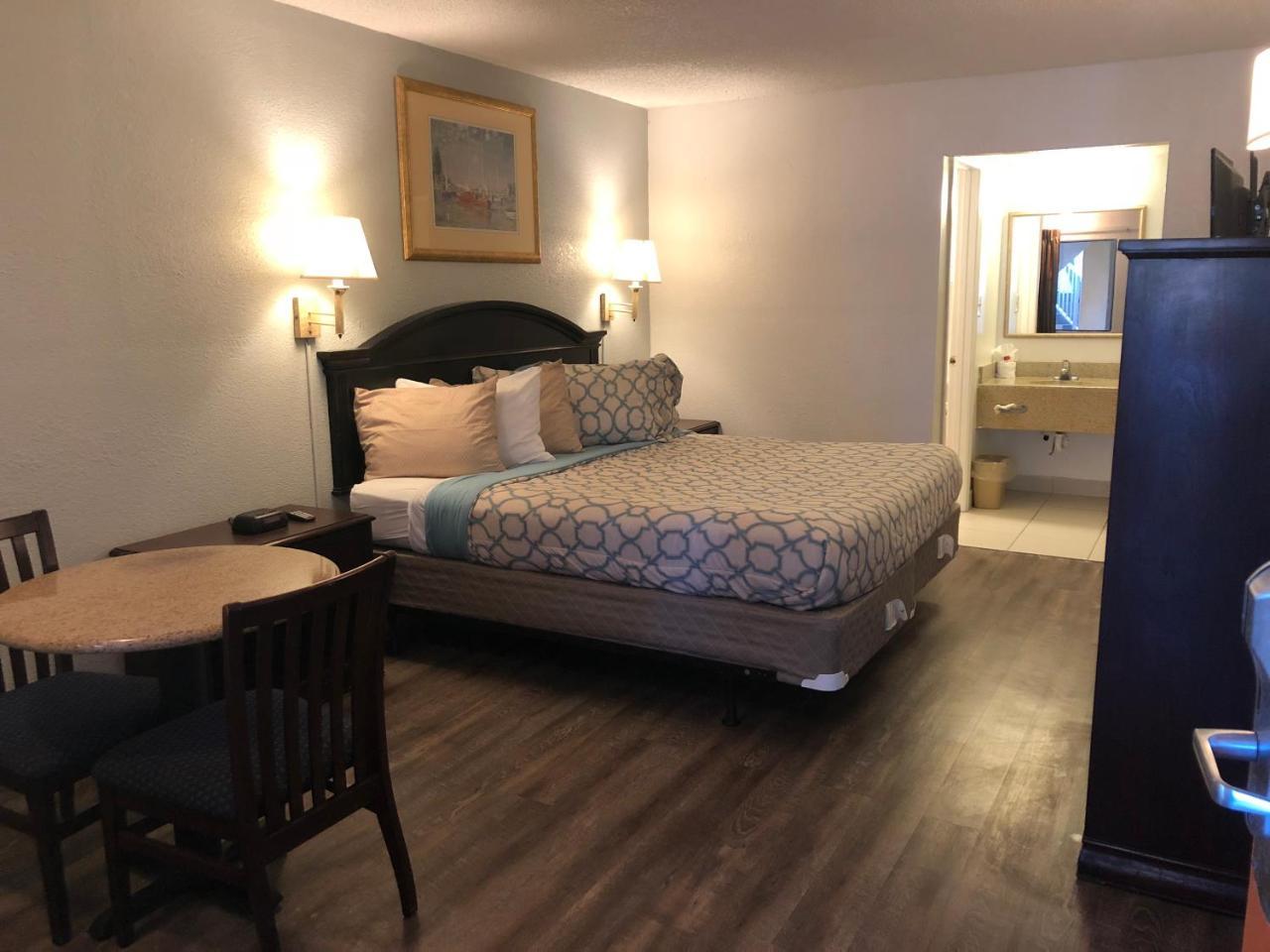 Executive Garden 2* Titusville