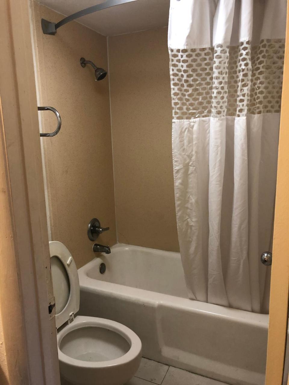 Hotel Executive Garden Titusville