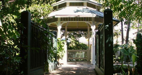 Sundy House - Delray Inn 4*