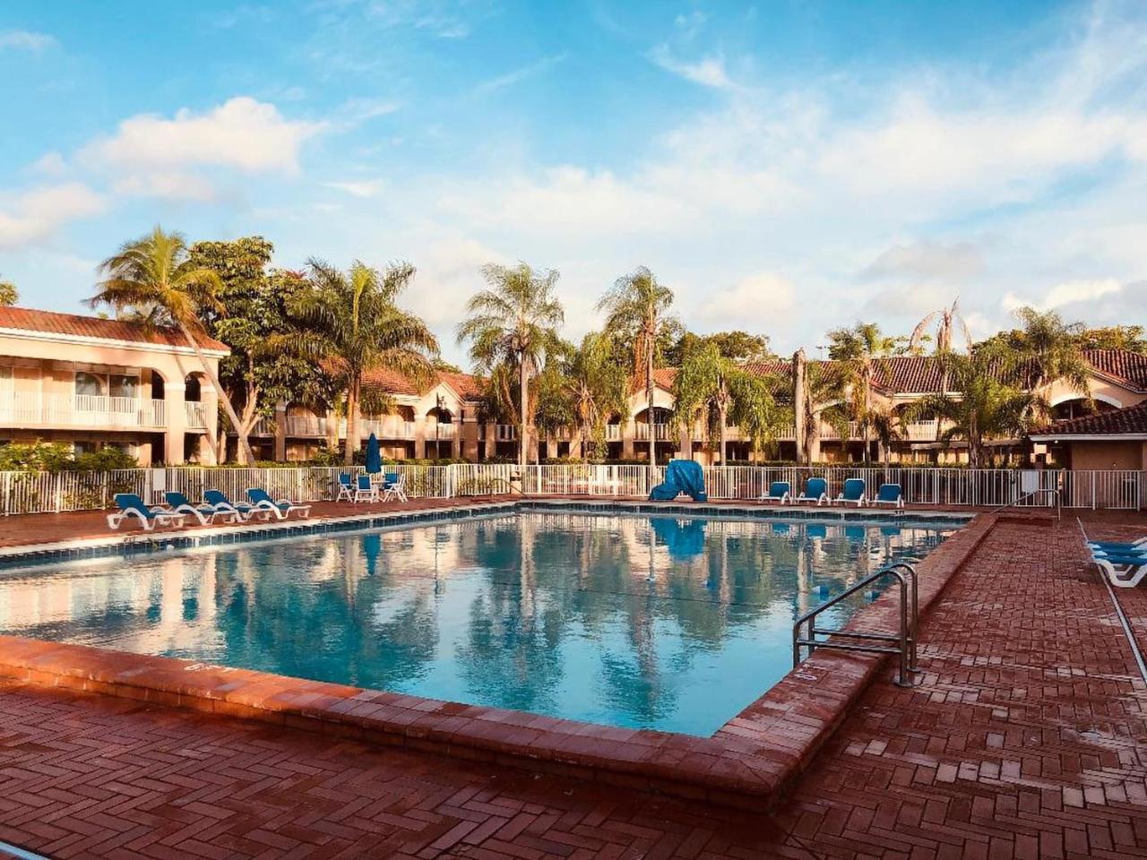 Grand Palms & Golf Resort 3*