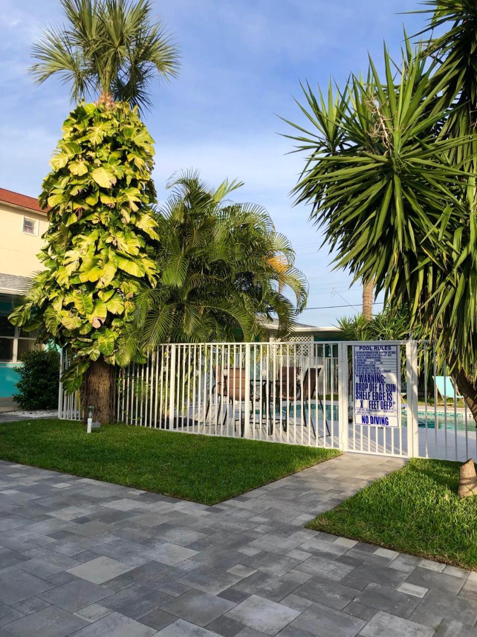 Motel White Horse Lake Worth Beach
