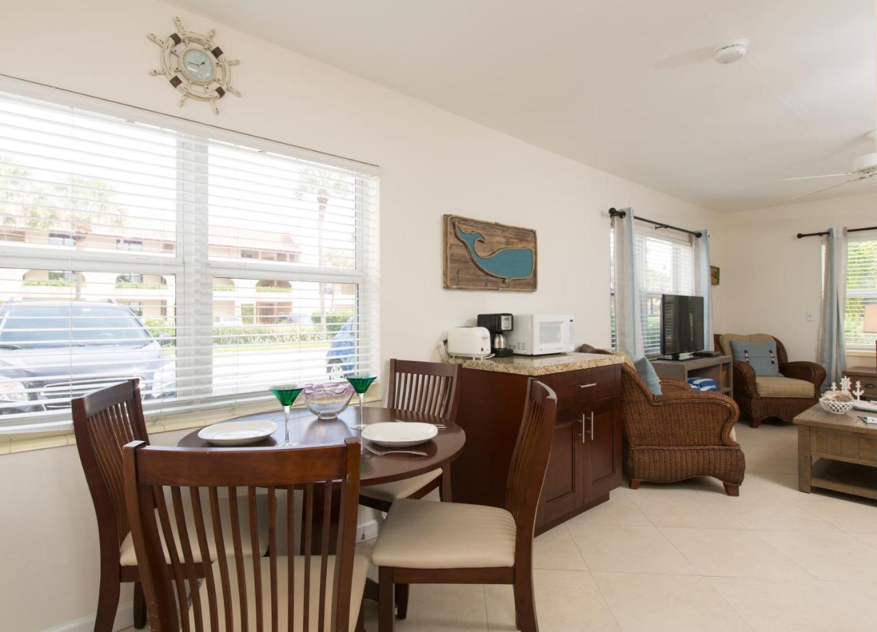 Sunny Shores & Suites
