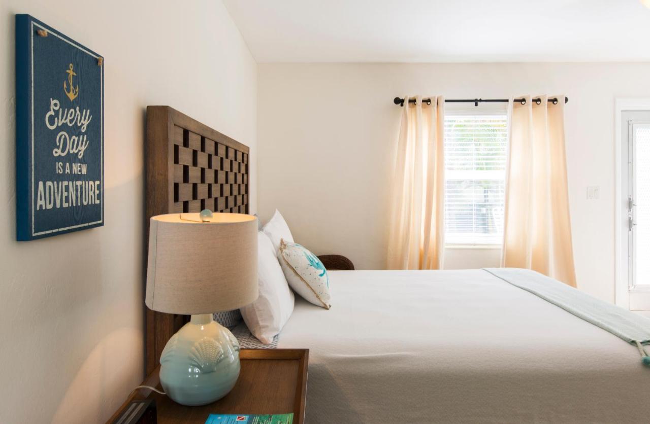 Inn Sunny Shores & Suites