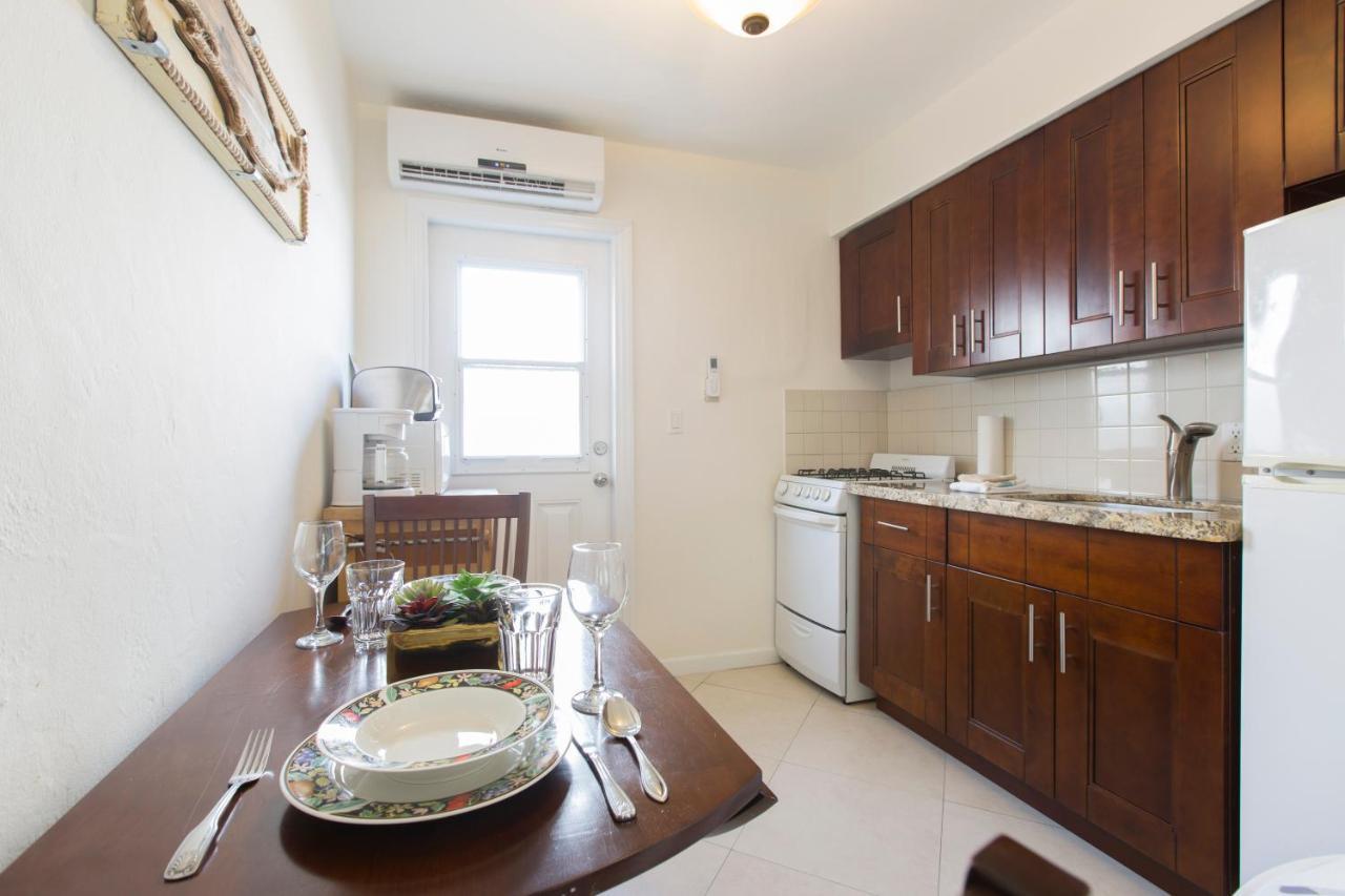 Sunny Shores & Suites