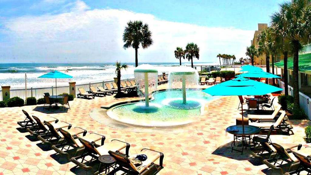 Beach Getaway 2 Queen Bed Studio 809 Apartment