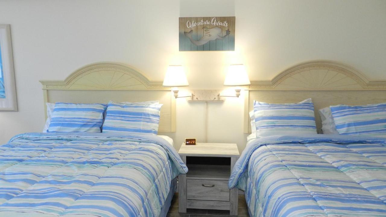 Beach Getaway 2 Queen Bed Studio 809 * Daytona Beach