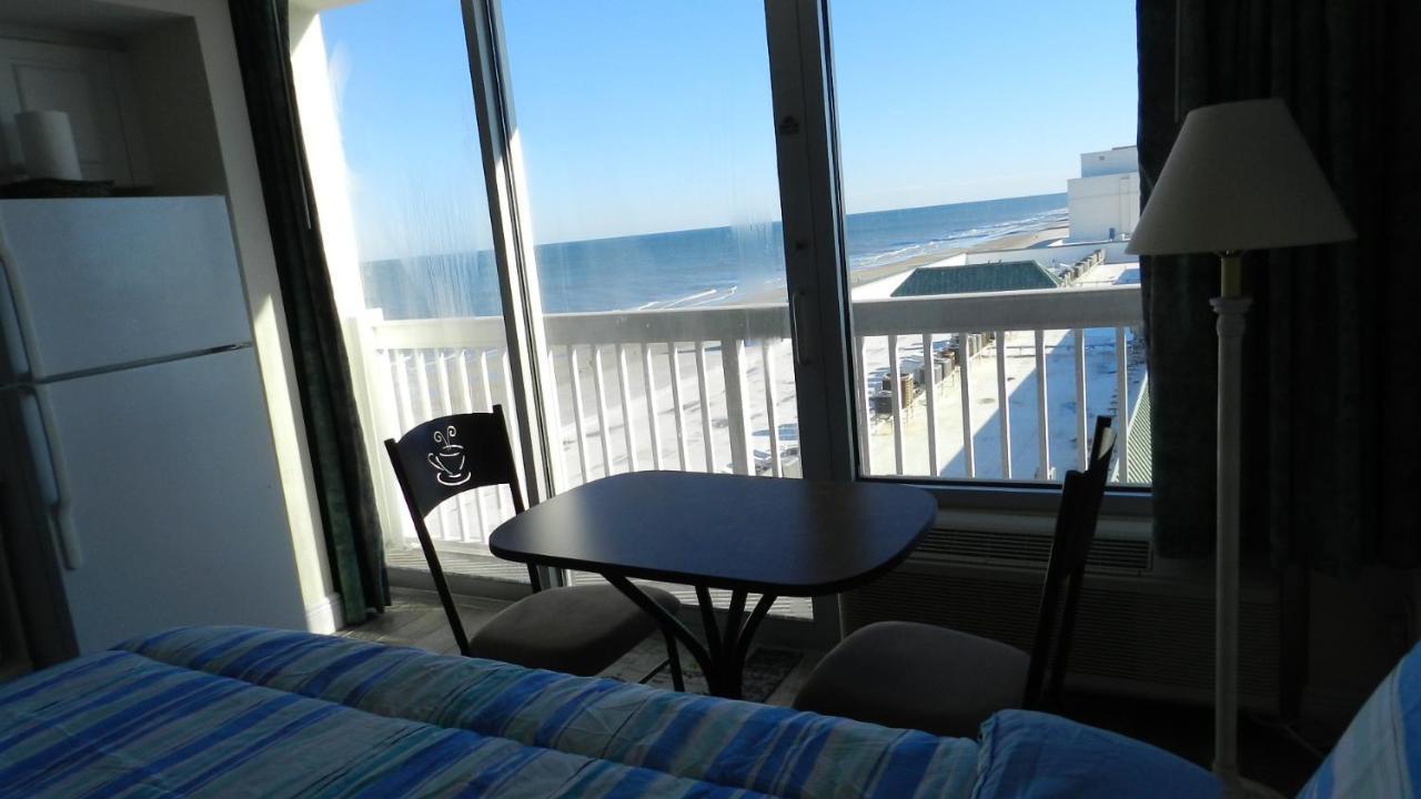 Apartment Beach Getaway 2 Queen Bed Studio 809