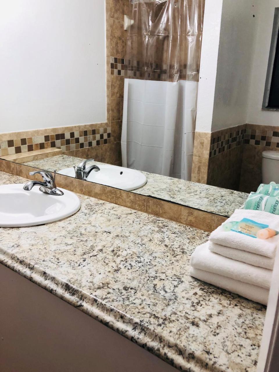 Sunny Palms 3*