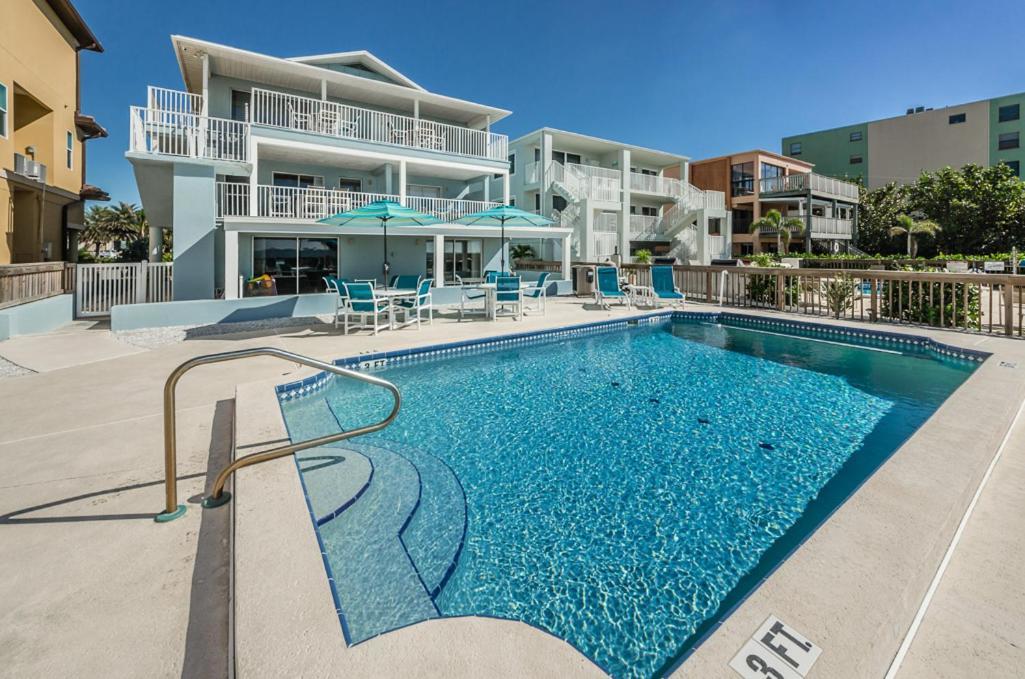 The New Collection Beachfront 4*