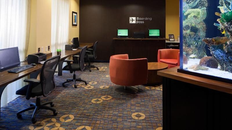 Courtyard By Marriott Lauderdale Airport & Cruise Port Hotel