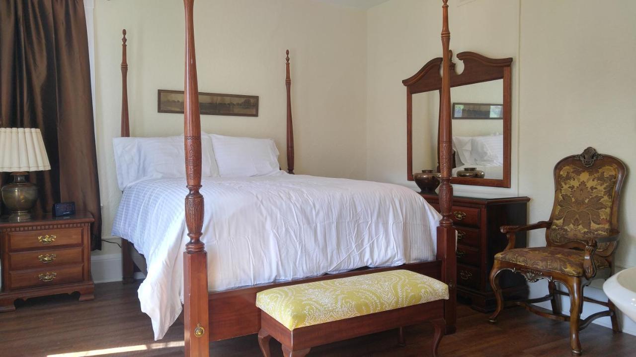 Hotel The