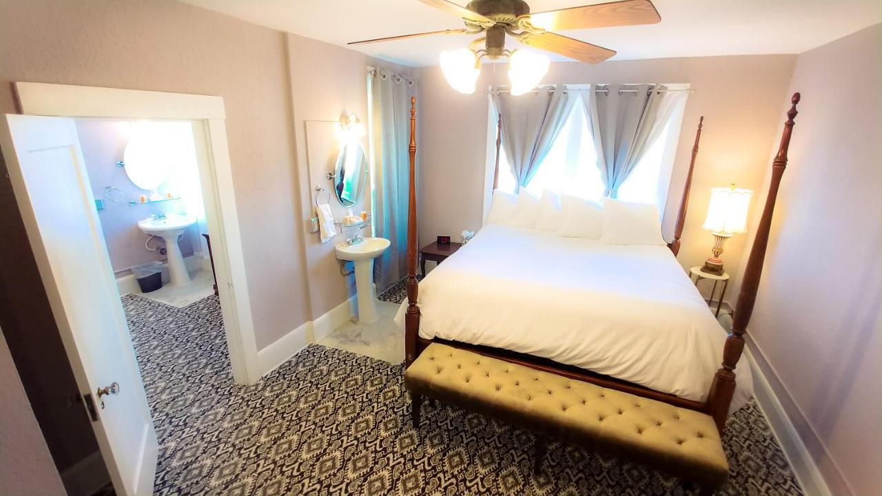 The DeLand