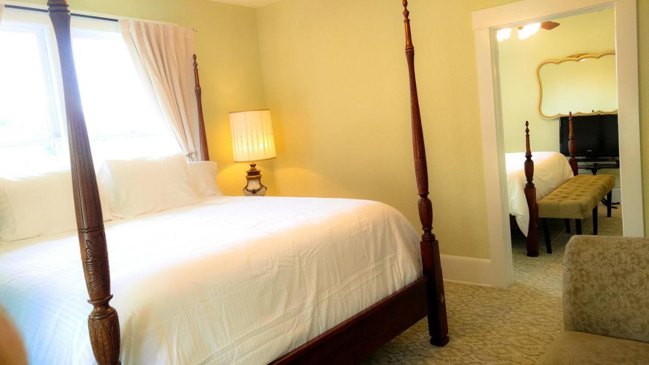 The Hotel 5*