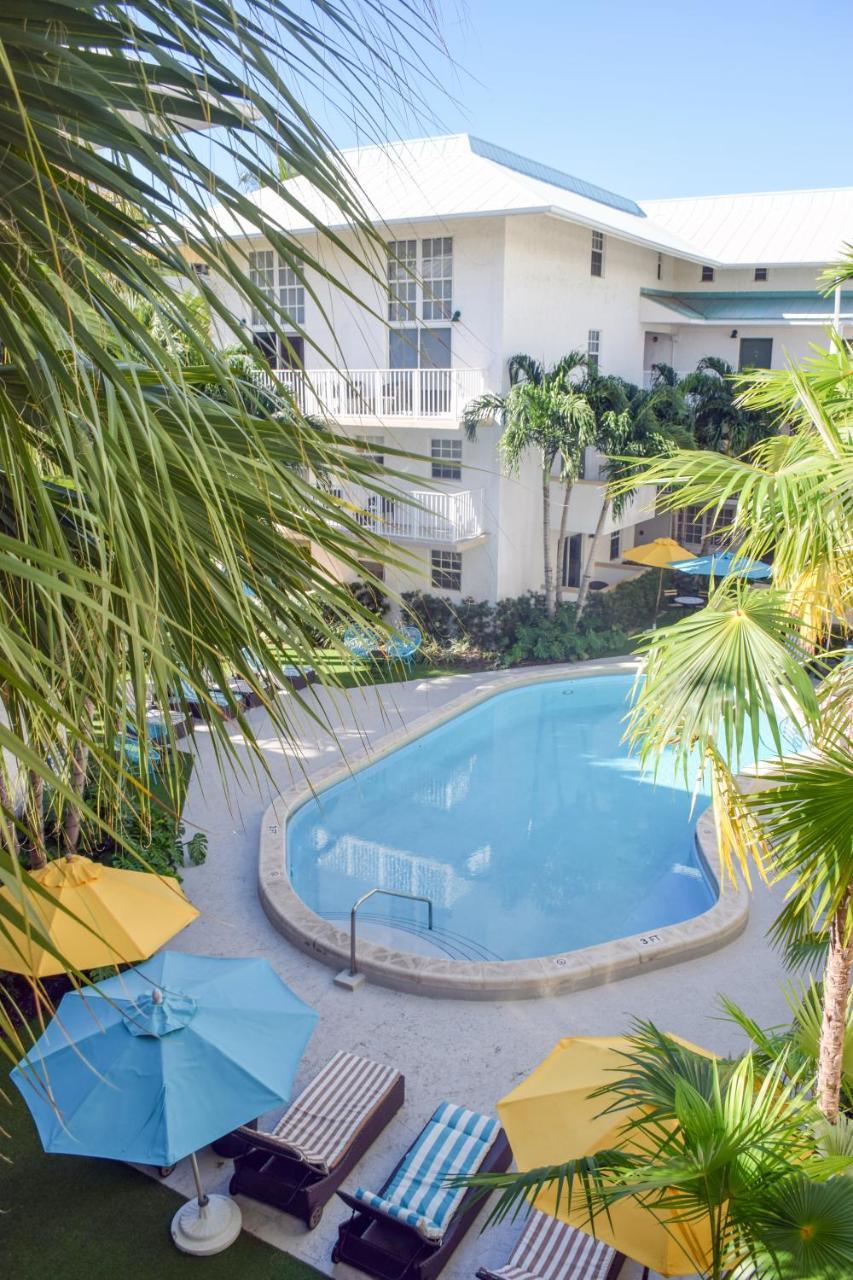 Hotel Coral Reef At 3*