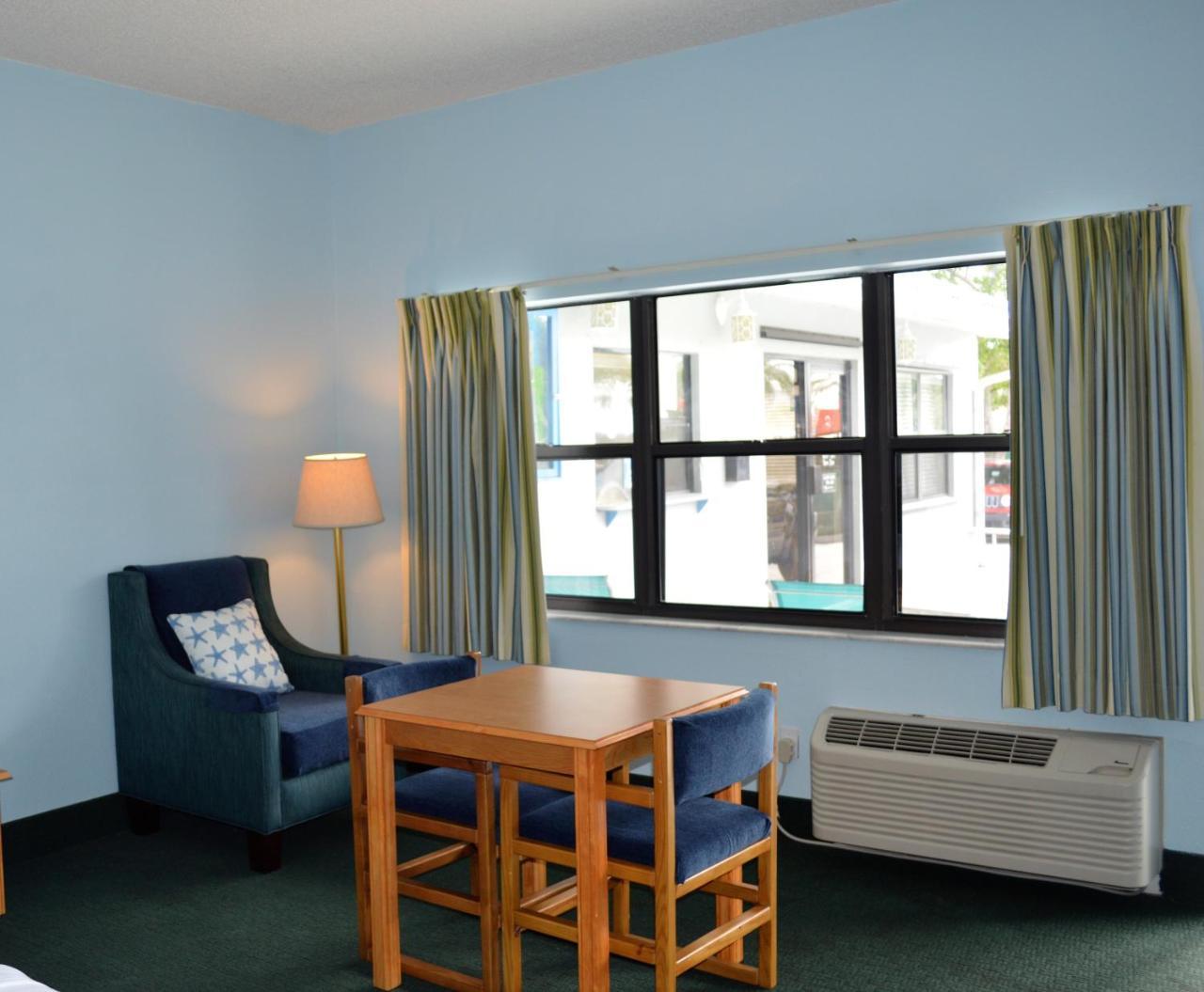 Dockside & 3* Fort Pierce