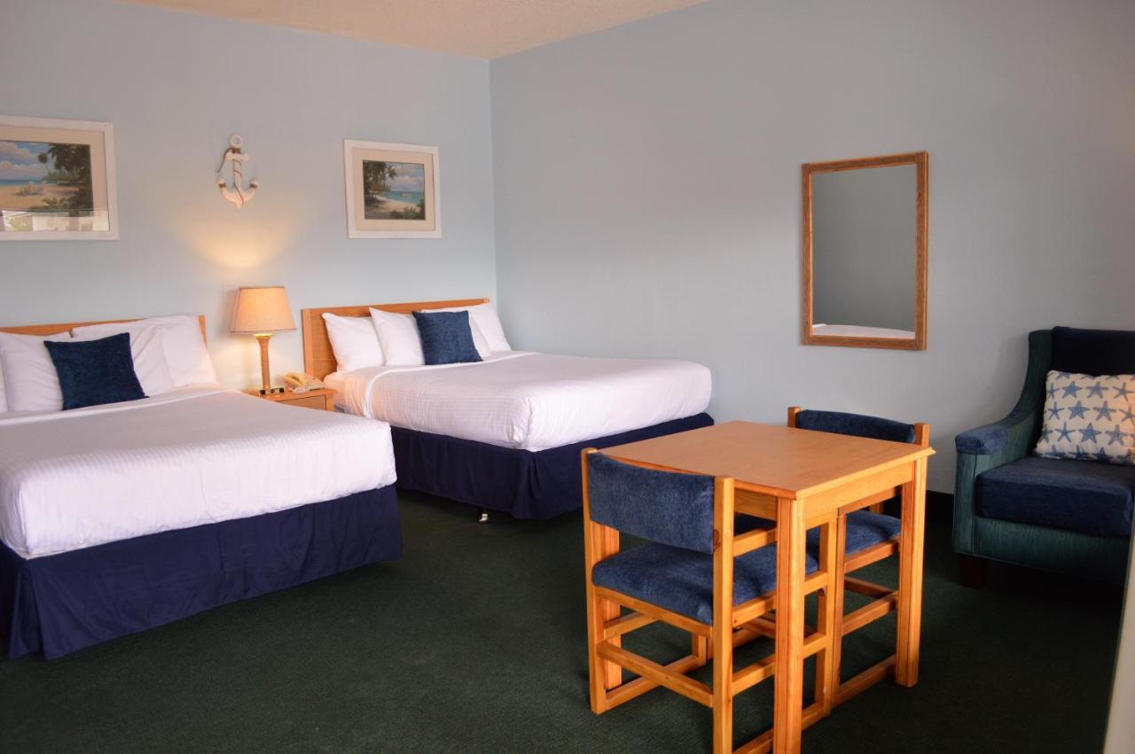 Resort Dockside &