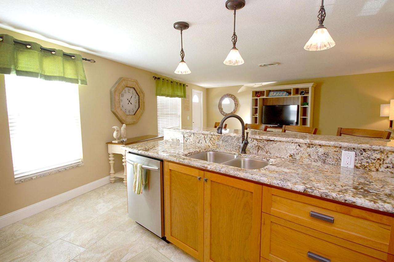 Anna Maria Island 1303 #2 *