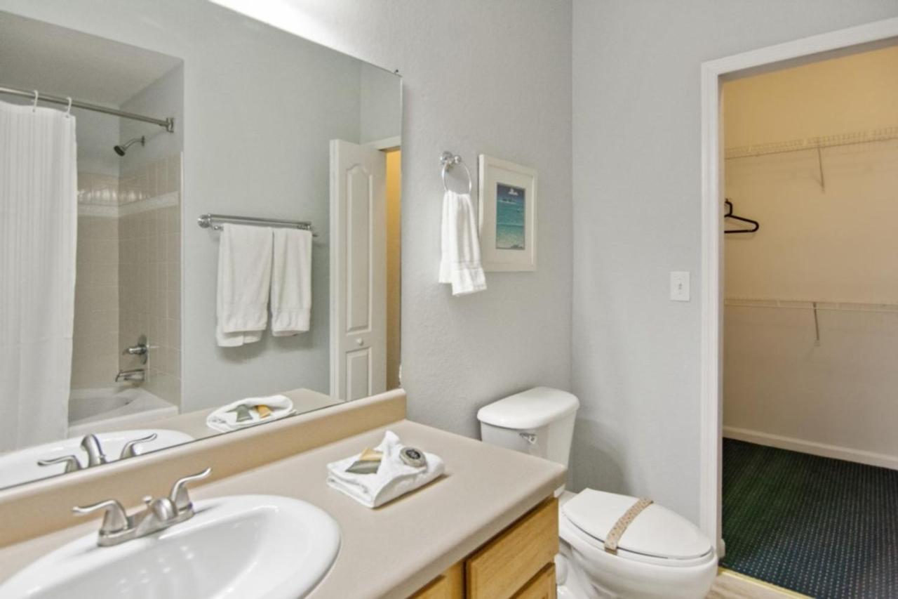 Runaway 3004 B12.202 Apartment *
