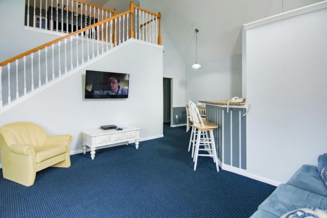 Apartment Runaway 3004 B12.202 *
