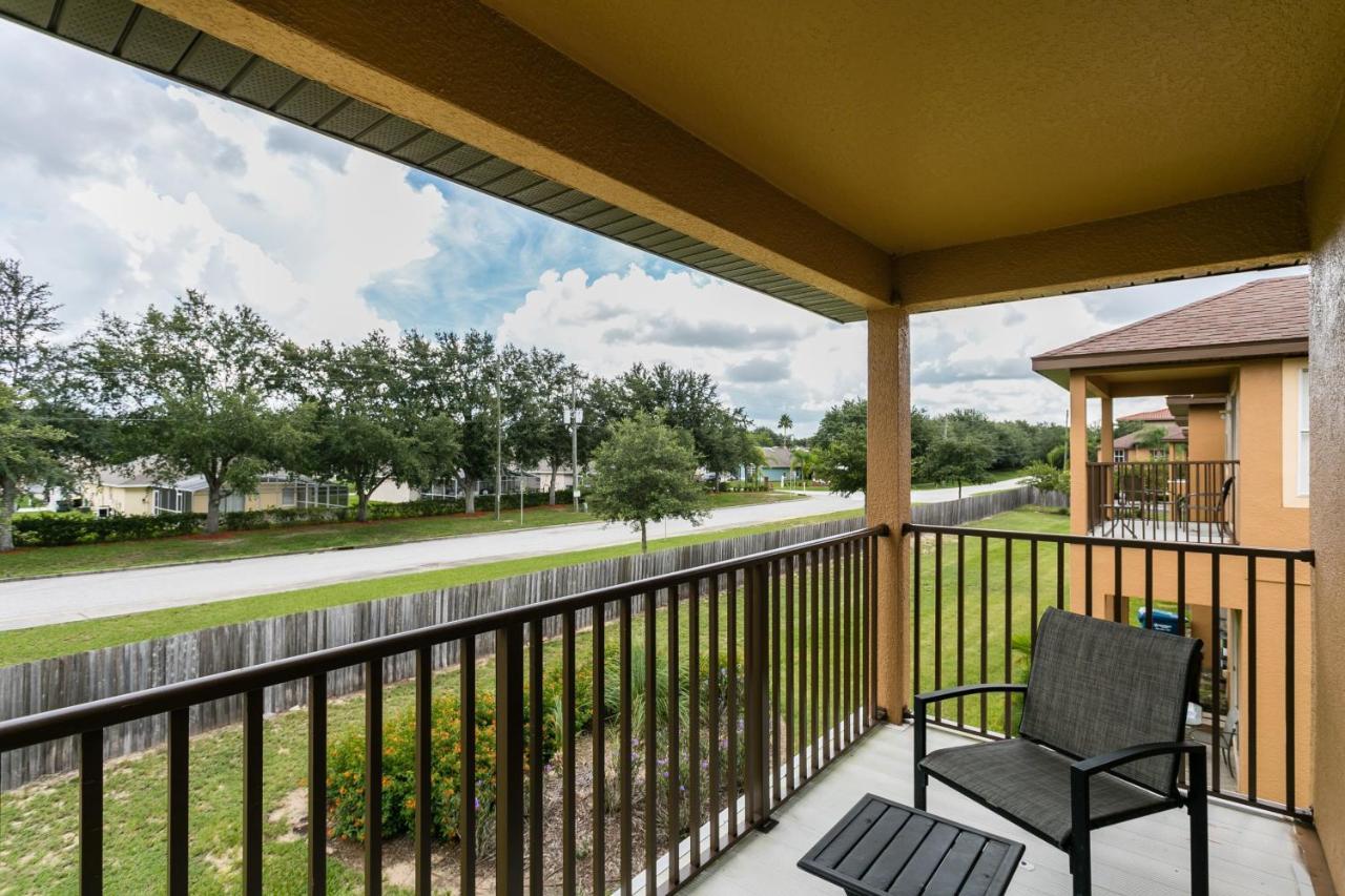 Regal Palms & 302 Apartment