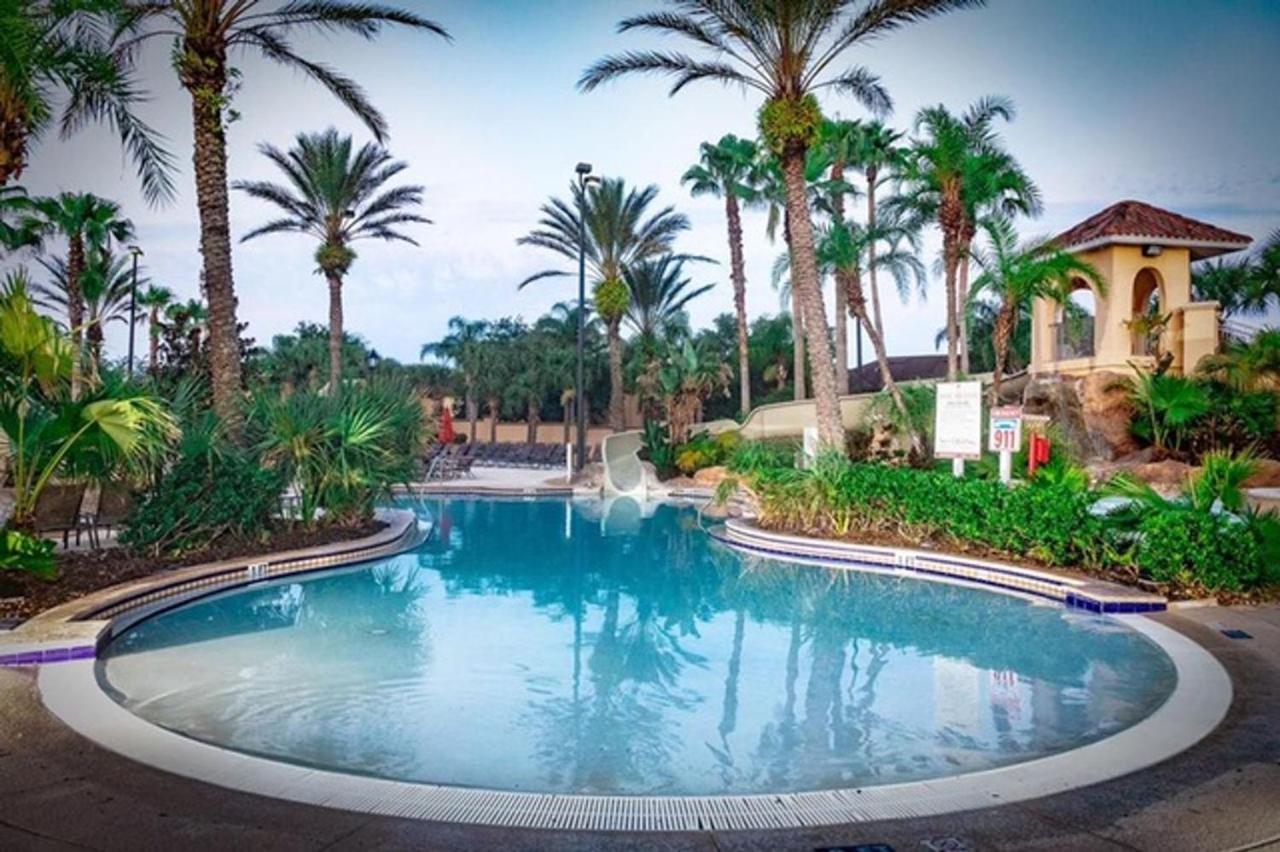 Regal Palms & 302 Apartment