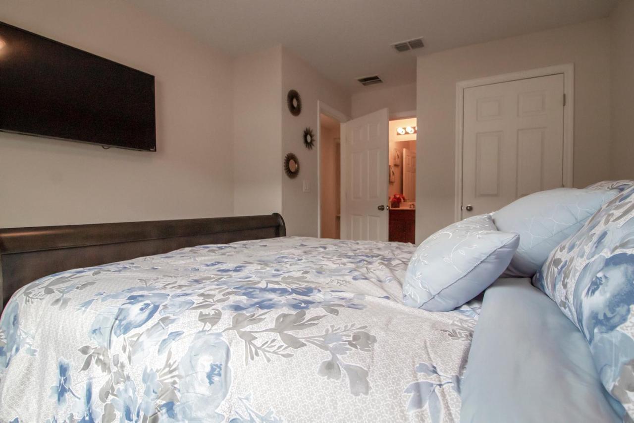 Solara 1540 Apartment *