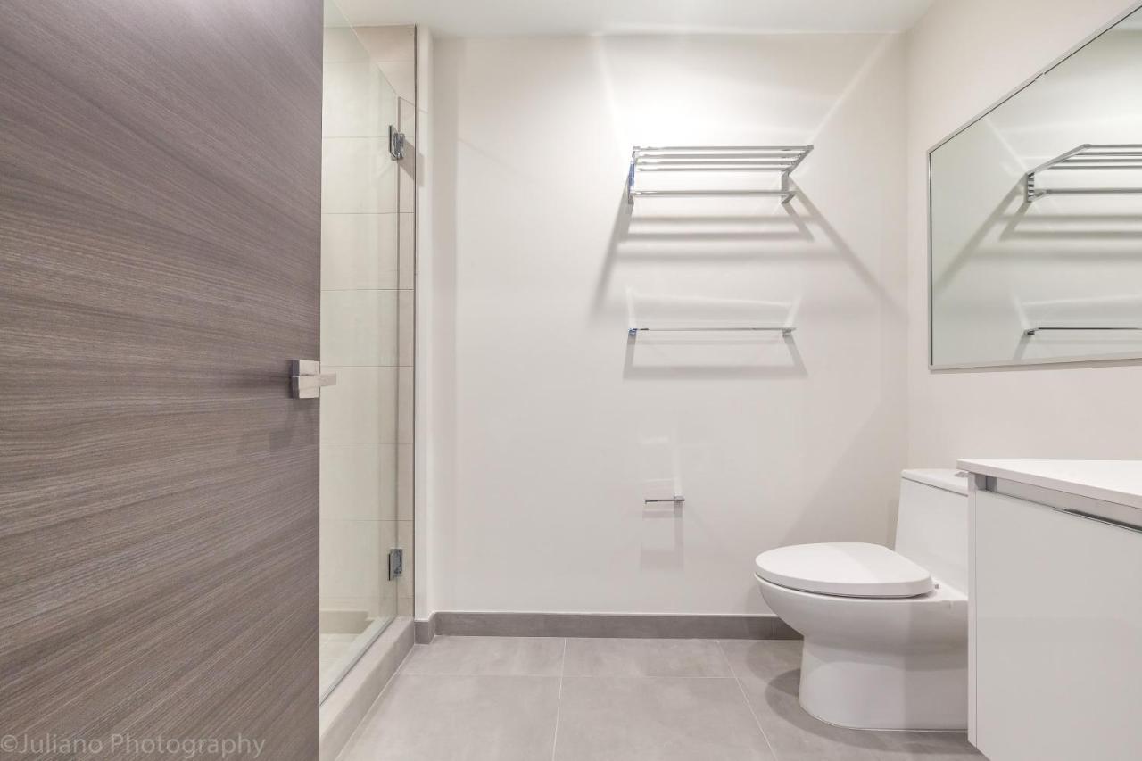 Private Luxury At Costa Hollywood