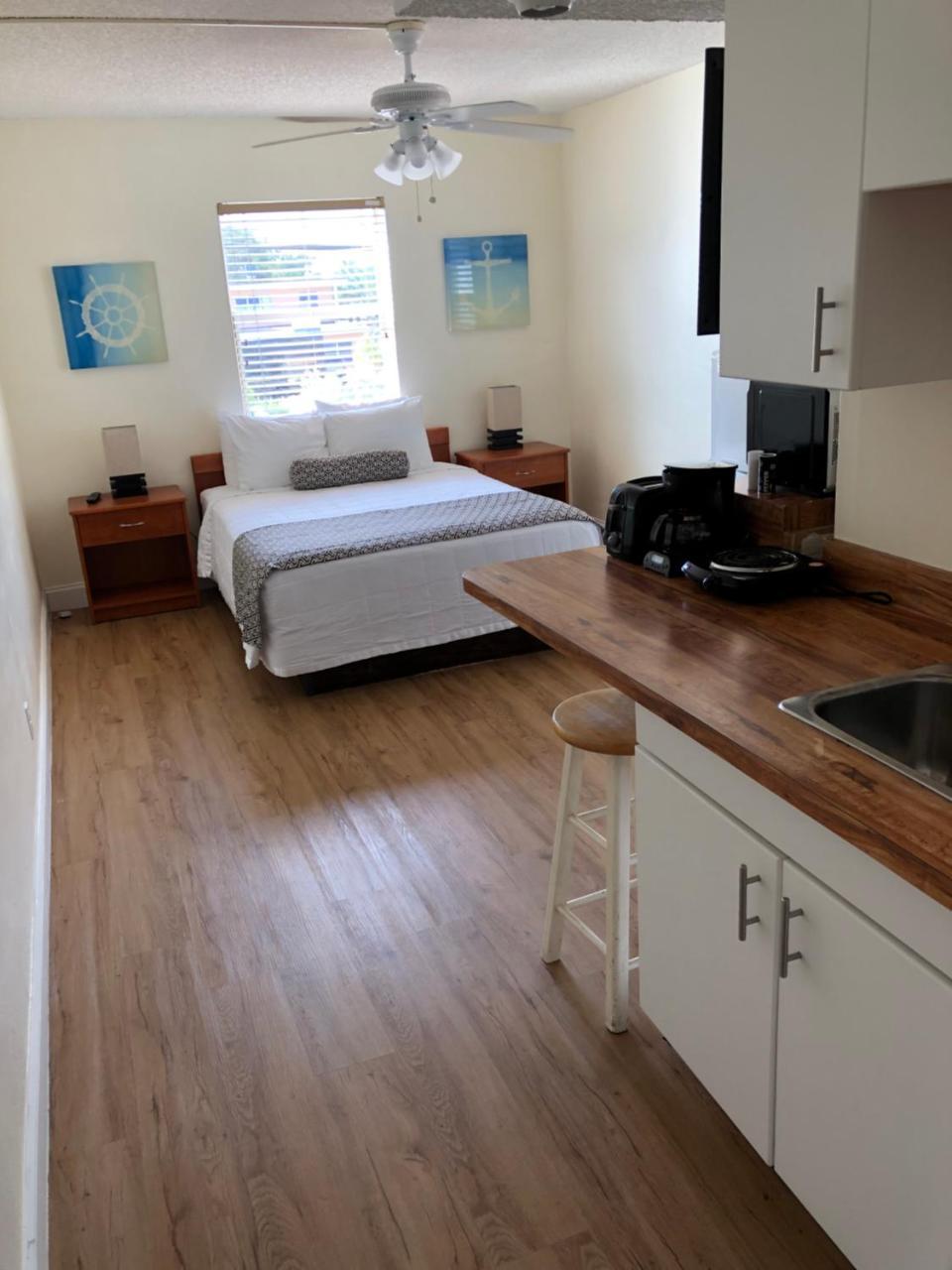 Hotel Coral Key 3*