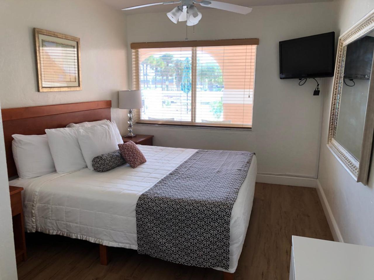 Coral Key 3* Lauderdale-by-the-Sea