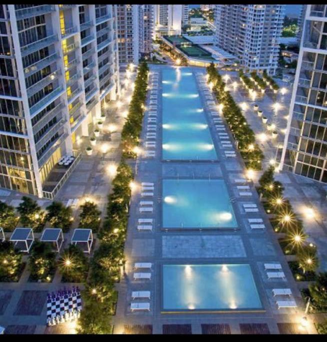 Hotel Luxury 5-star @37th Floor In Icon Brickell 2b/2b *