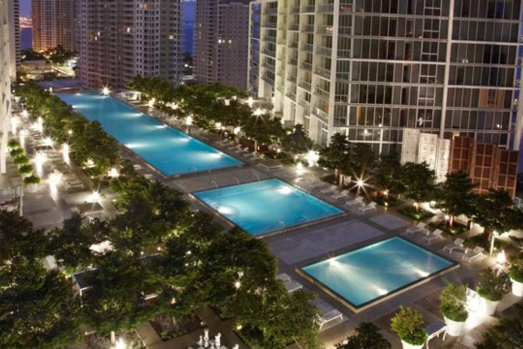 Luxury 5-star @37th Floor In Icon Brickell 2b/2b Hotel Miami