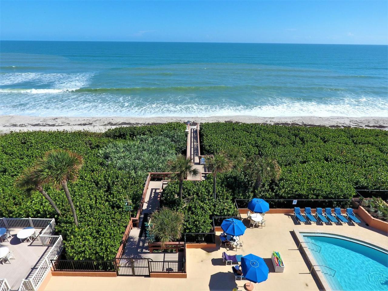 Resort Oceanique Indian Harbour Beach