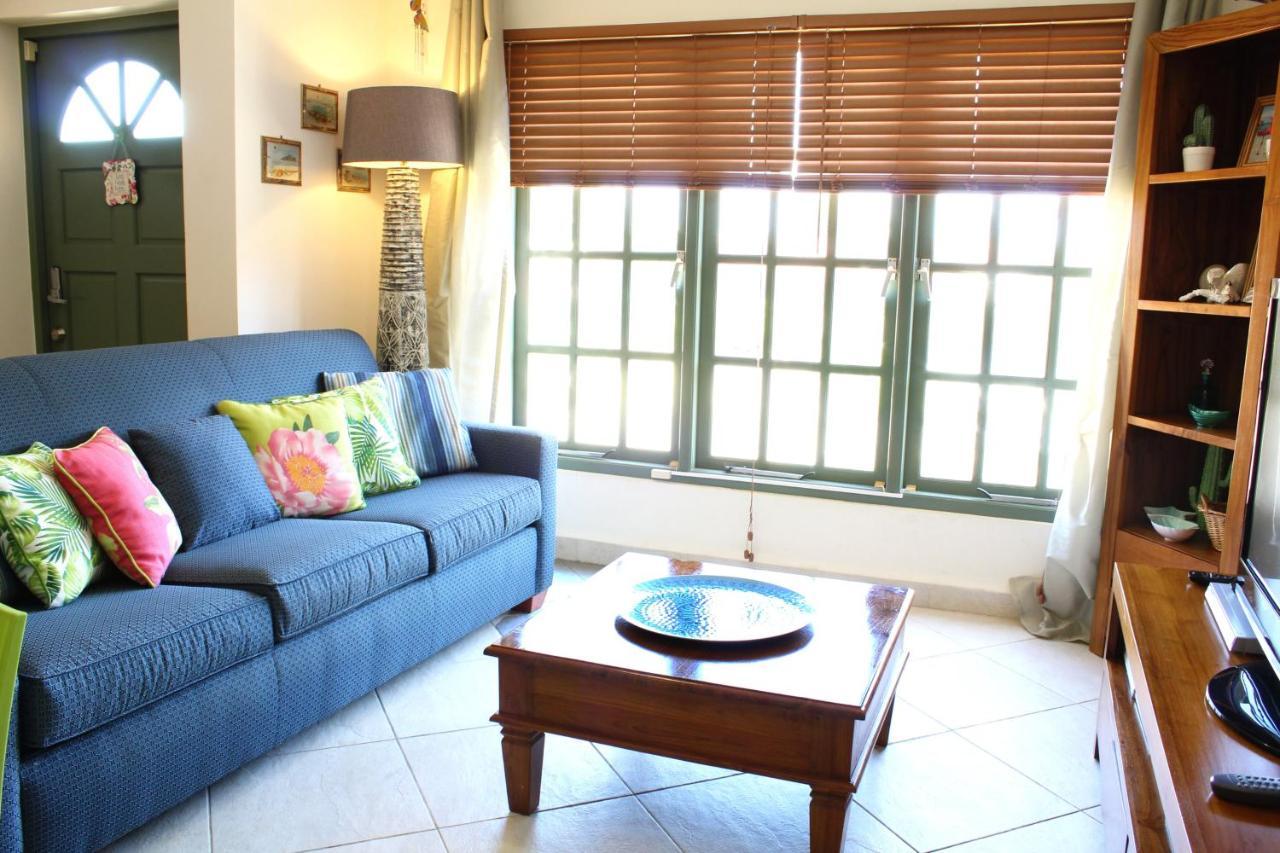 Palm 6 Holiday home