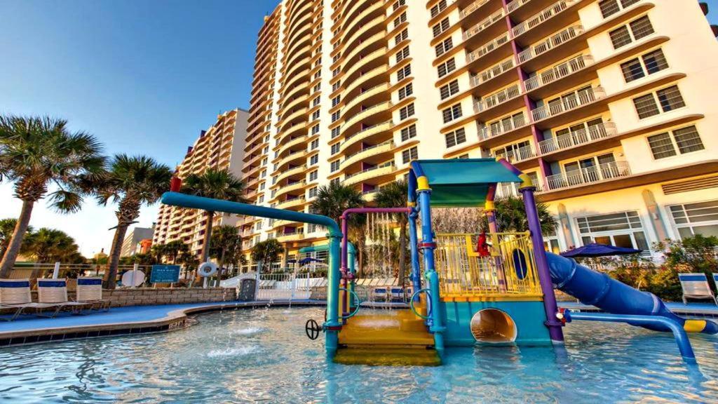 Apartment Vacation In Comfort And Luxury - 1 Bedroom Direct Oceanfront - Wyndham Ocean Walk 1607