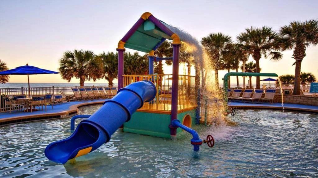 Vacation In Comfort And Luxury - 1 Bedroom Direct Oceanfront - Wyndham Ocean Walk 1607 Daytona Beach