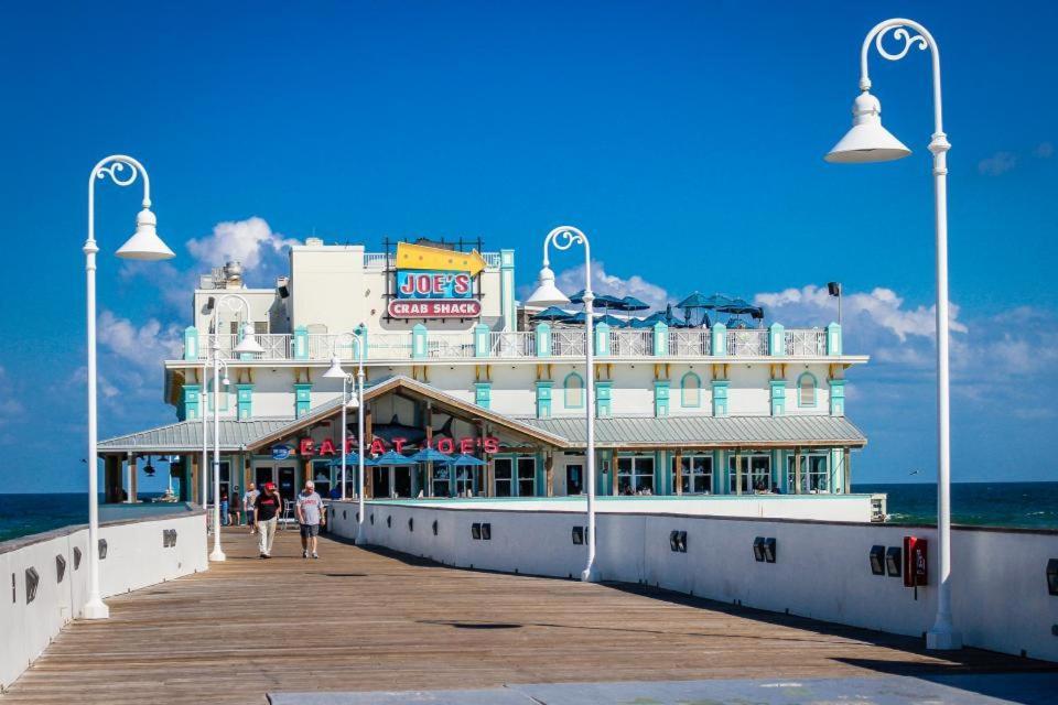 Apartment Vacation In Comfort And Luxury - 1 Bedroom Direct Oceanfront - Wyndham Ocean Walk 1607 *