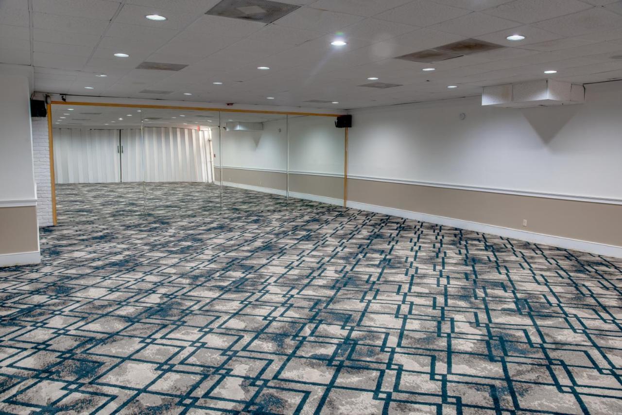 Days By Wyndham St. Petersburg / Tampa Bay Area Motel Pinellas Park