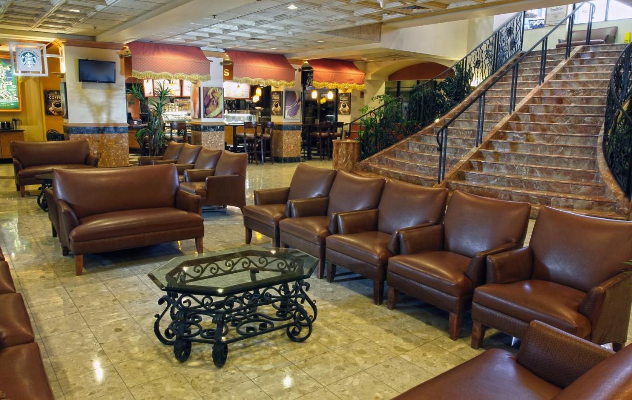 Westgate Lakes Resort And Spa 4*