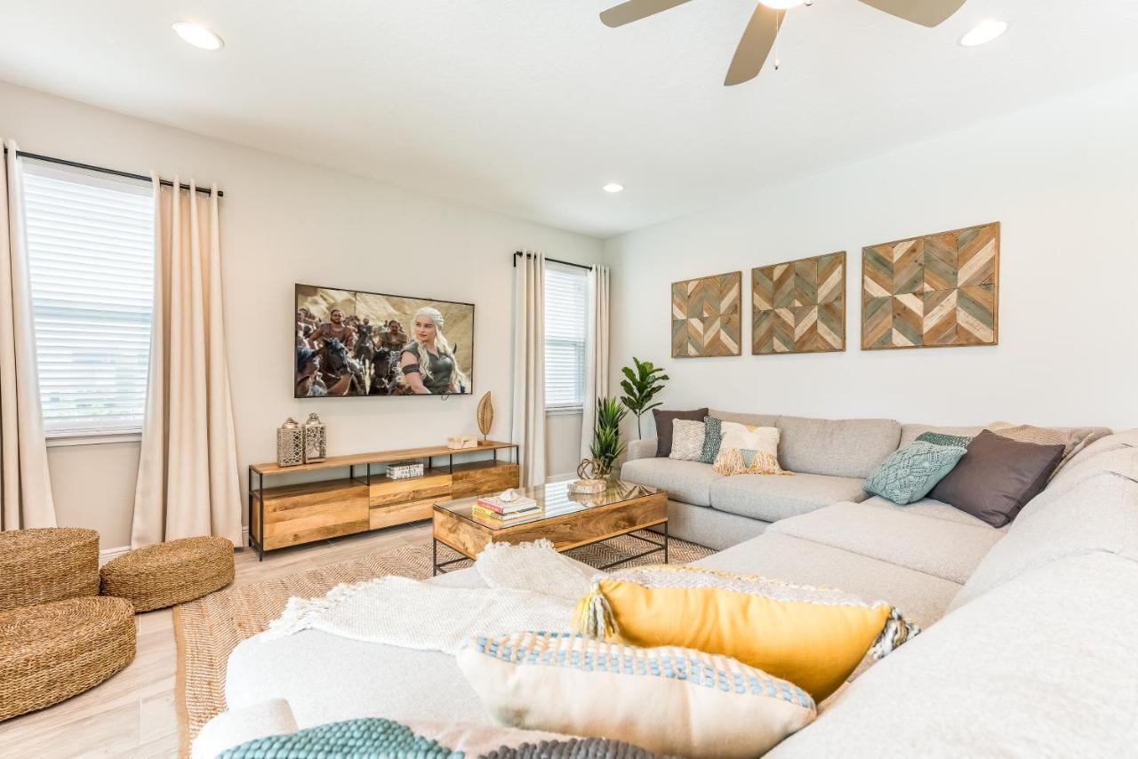 Radiant With Private Pool Near By Rentyl - 7676f * Orlando