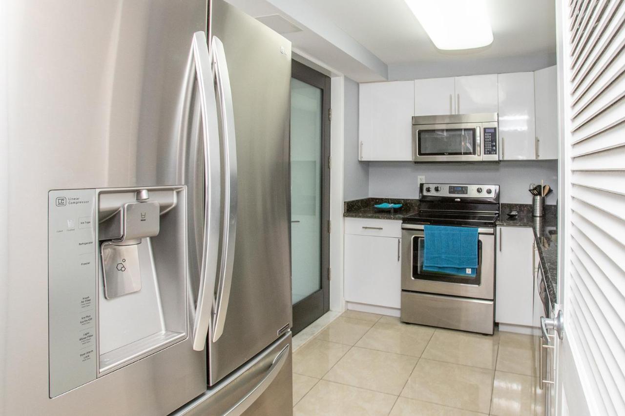 Cozy 1 Bedroom Close To The