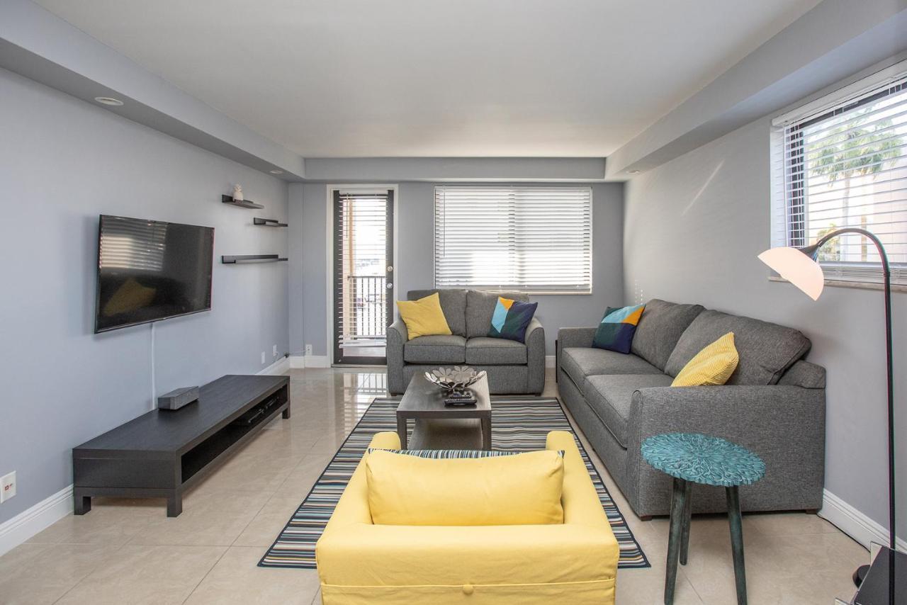 Cozy 1 Bedroom Close To The