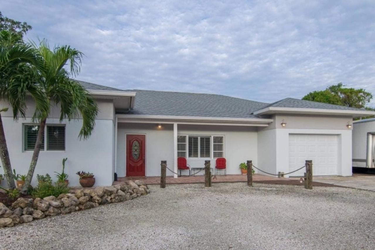 Holiday home Chic Private Pool Minutes To Bonita Beaches