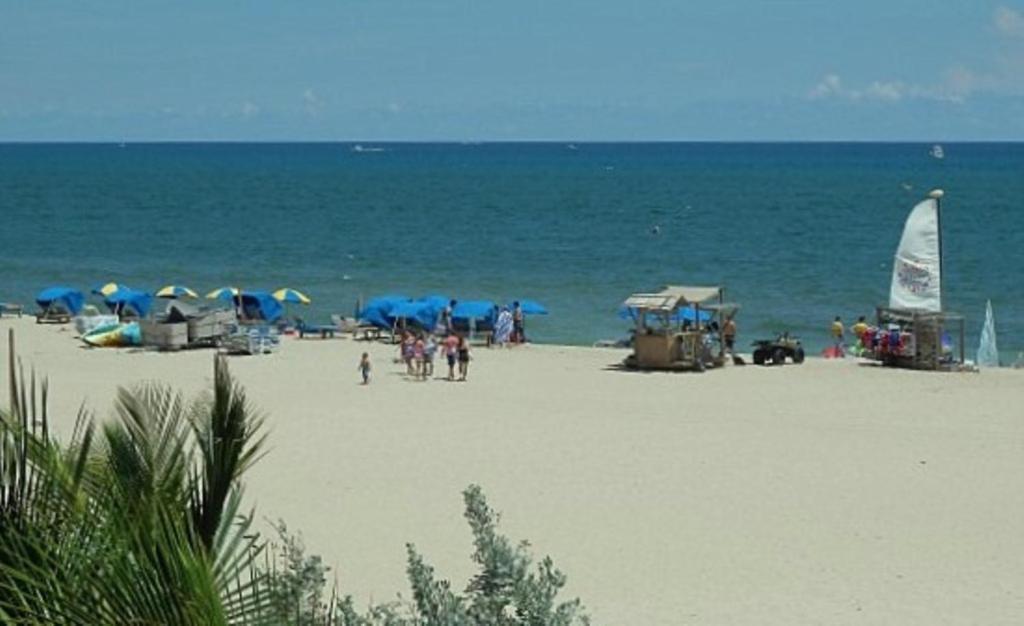 Apartment Blue Ocean Villa Four-Bedroom Condo Pompano Beach
