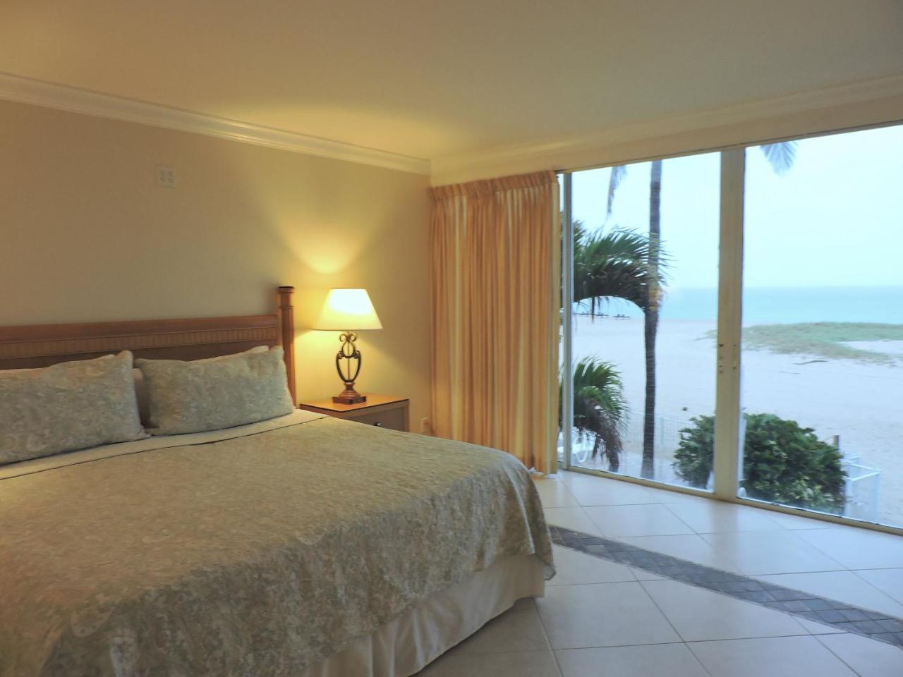 Apartment Blue Ocean Villa Four-Bedroom Condo Pompano Beach