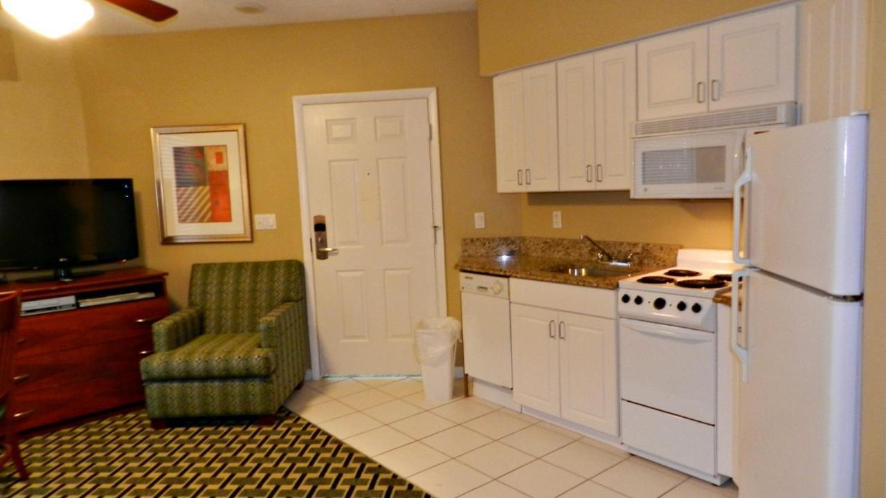 Apartment 2 Bedroom Direct Oceanfront Wyndham Ocean Walk Daytona - Bucket List 2124