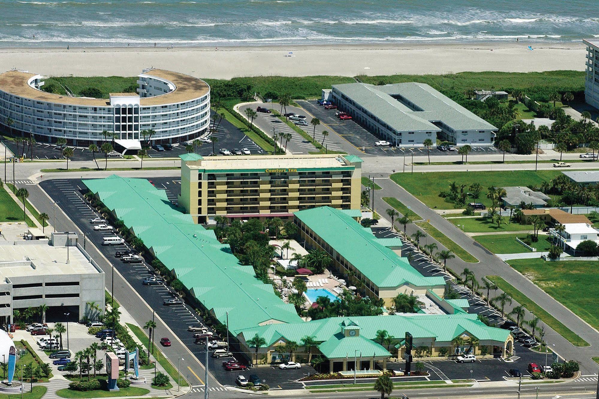 Beachside And Hotel 3*