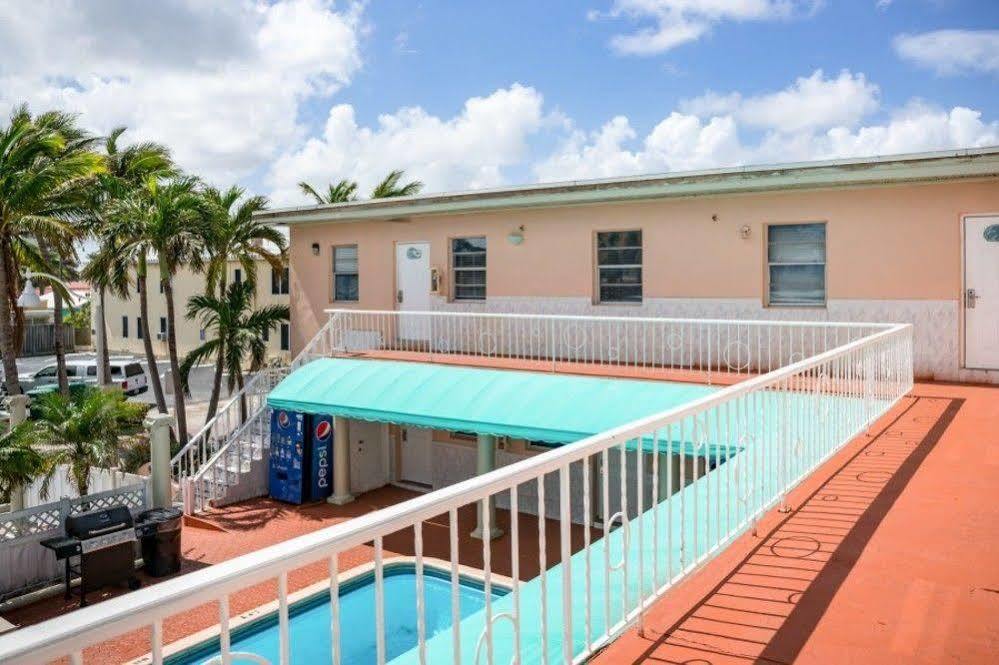 Hotel The Blue Wave
