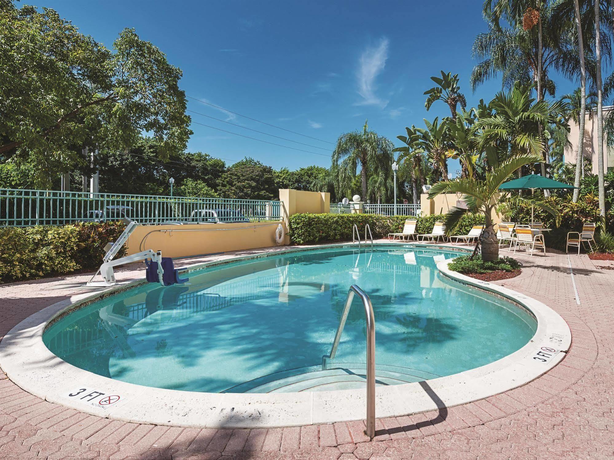 Hotel La Quinta By Wyndham At Sw 6th St